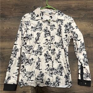 Stylish Black and White Long Sleeve Top